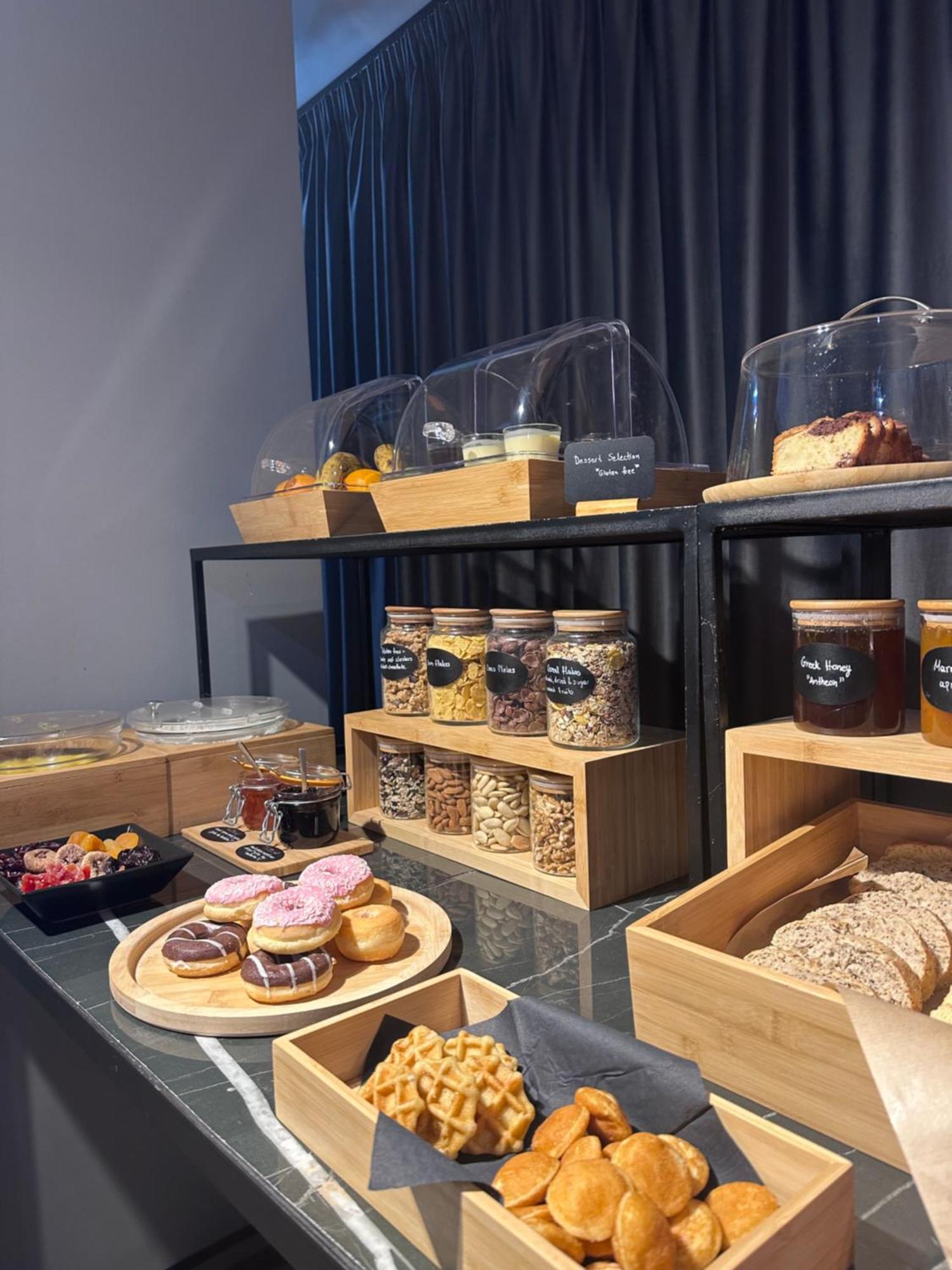 The Duke Boutique Suites أثينا المظهر الخارجي الصورة